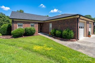 629 Camrose Circle NE, Concord, NC 28025