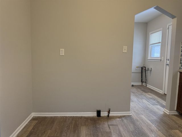 6237 Inkster Road, Taylor, MI 48180