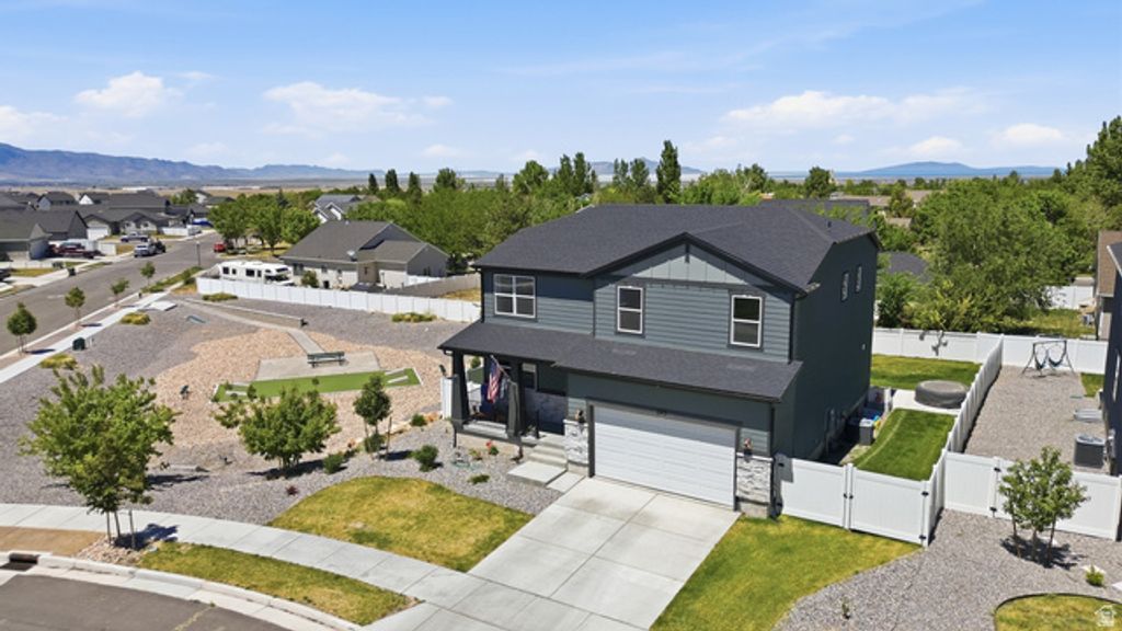 Image 2 of property listing at 240 W 1320 N, Tooele, UT 84074
