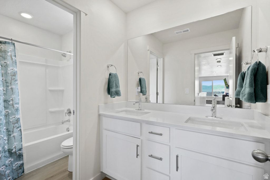 Image 36 of property listing at 240 W 1320 N, Tooele, UT 84074