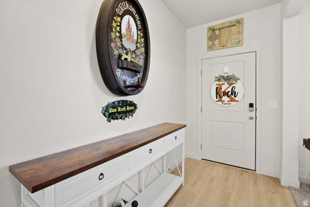 Image 9 of property listing at 240 W 1320 N, Tooele, UT 84074