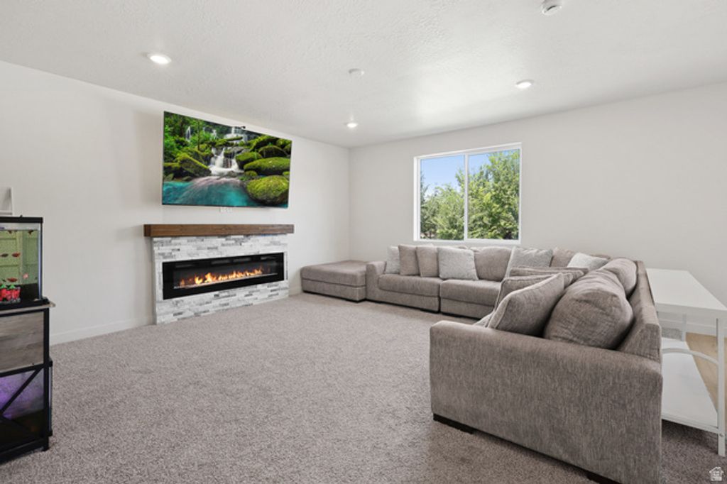 Image 10 of property listing at 240 W 1320 N, Tooele, UT 84074