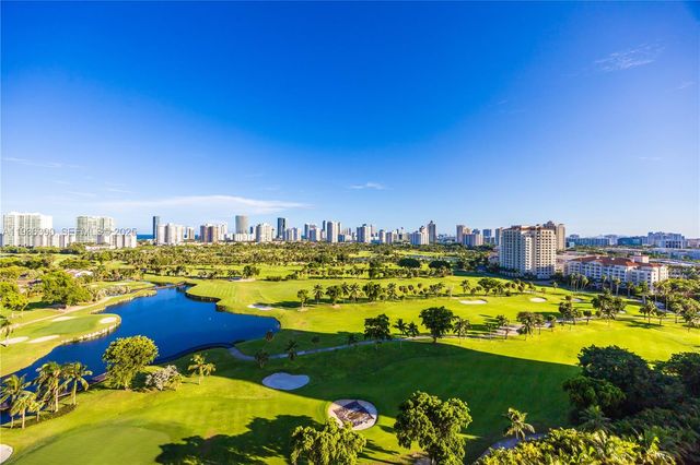 20379 W Country Club Dr 1938, Aventura, FL 33180