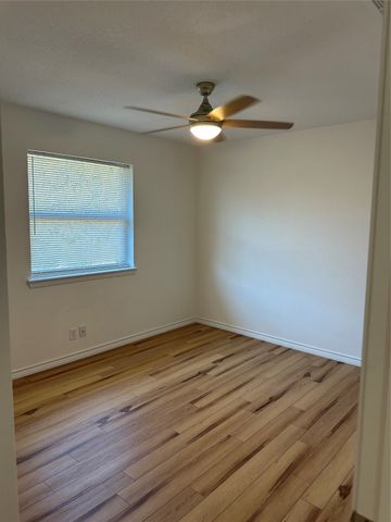 412 Ruckers Court, Granbury, TX 76049