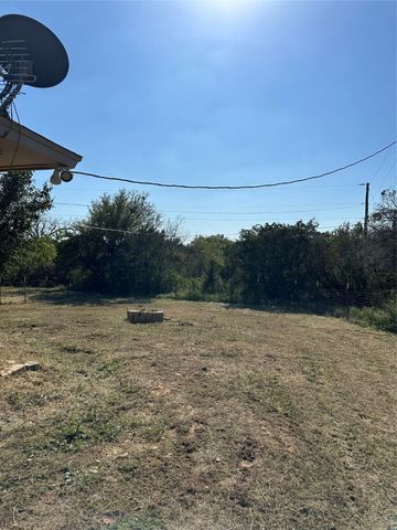 412 Ruckers Court, Granbury, TX 76049