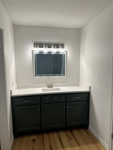 412 Ruckers Court, Granbury, TX 76049