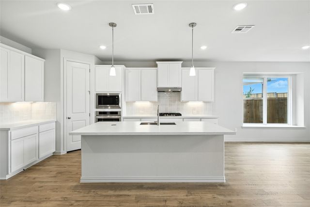 941 Schuberts Road, Fort Worth, TX 76247