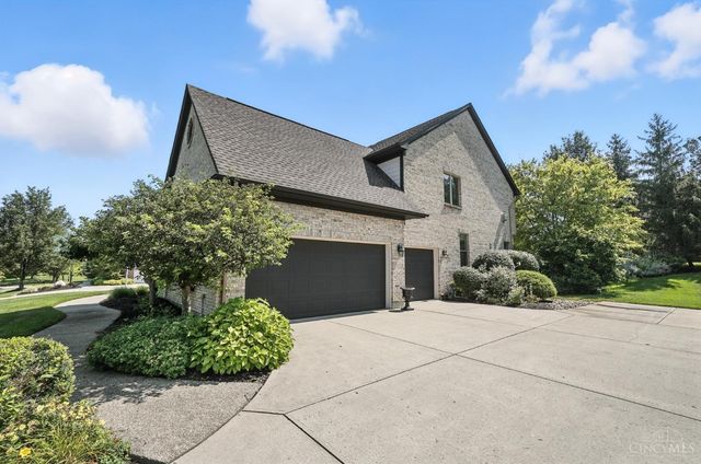 884 River Forest Drive, Hamilton Twp, OH 45039
