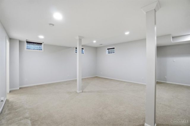 884 River Forest Drive, Hamilton Twp, OH 45039