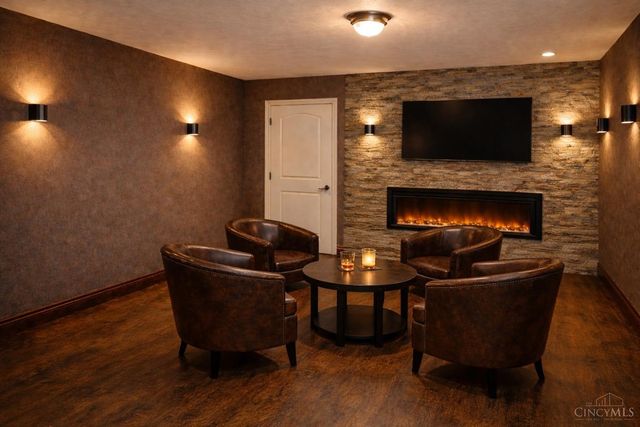 884 River Forest Drive, Hamilton Twp, OH 45039