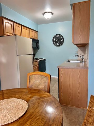 16465 Benmar Court, Roseville, MI 48066