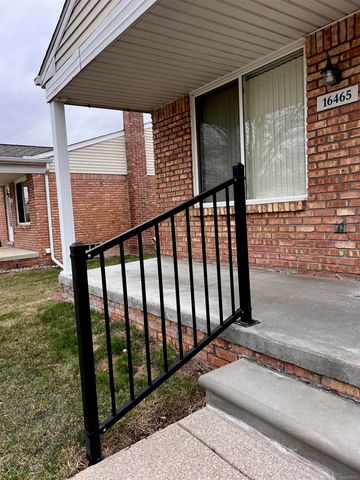 16465 Benmar Court, Roseville, MI 48066