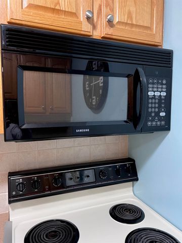 16465 Benmar Court, Roseville, MI 48066