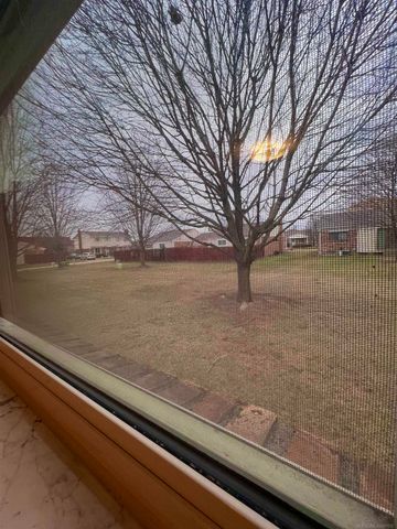 16465 Benmar Court, Roseville, MI 48066