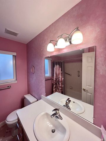 16465 Benmar Court, Roseville, MI 48066