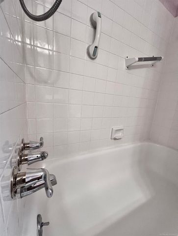 16465 Benmar Court, Roseville, MI 48066