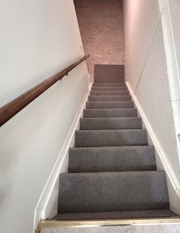 16465 Benmar Court, Roseville, MI 48066