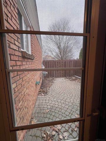 16465 Benmar Court, Roseville, MI 48066