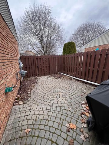 16465 Benmar Court, Roseville, MI 48066