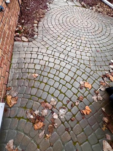 16465 Benmar Court, Roseville, MI 48066