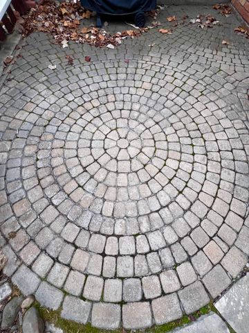 16465 Benmar Court, Roseville, MI 48066