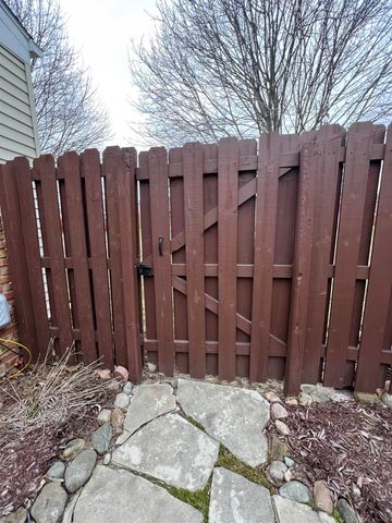 16465 Benmar Court, Roseville, MI 48066