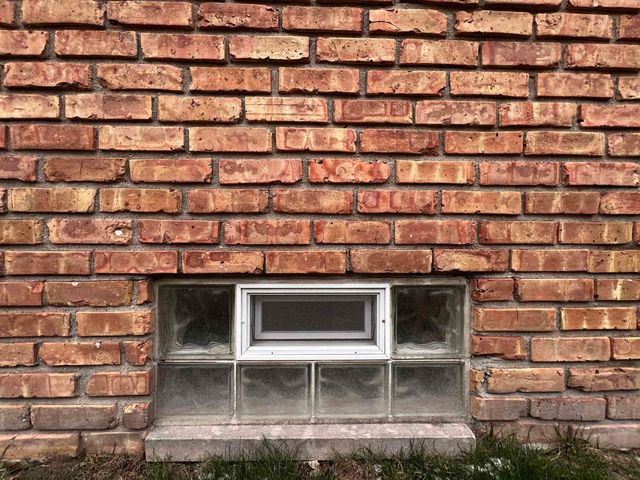 16465 Benmar Court, Roseville, MI 48066