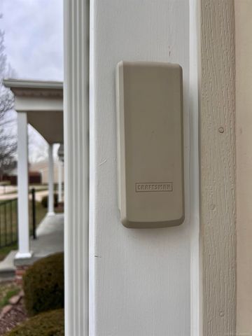 16465 Benmar Court, Roseville, MI 48066