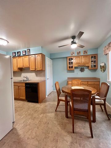 16465 Benmar Court, Roseville, MI 48066