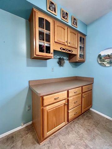 16465 Benmar Court, Roseville, MI 48066