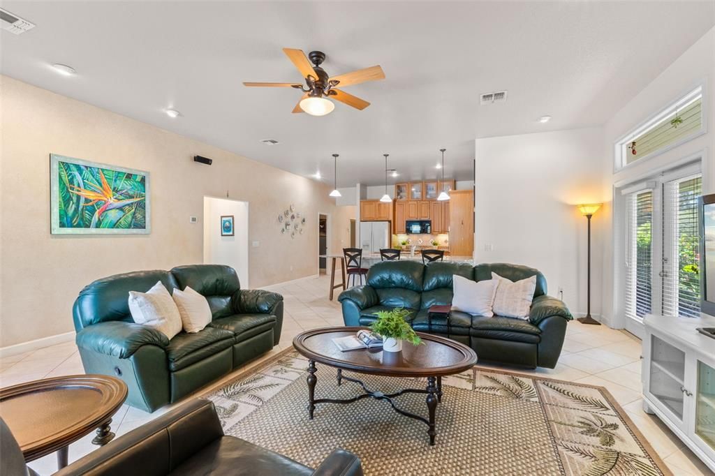 Image 22 of property listing at 11101 TINDALL ROAD, Orlando, FL 32832