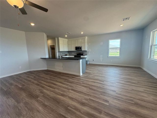 3390 Manning Farms Boulevard, El Reno, OK 73036