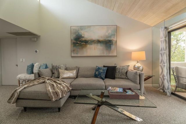 255 E Avenida Granada 322, Palm Springs, CA 92264