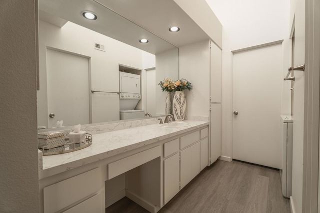 255 E Avenida Granada 322, Palm Springs, CA 92264