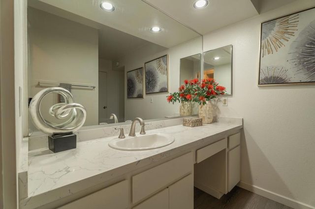255 E Avenida Granada 322, Palm Springs, CA 92264