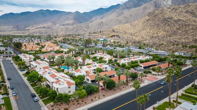 255 E Avenida Granada 322, Palm Springs, CA 92264