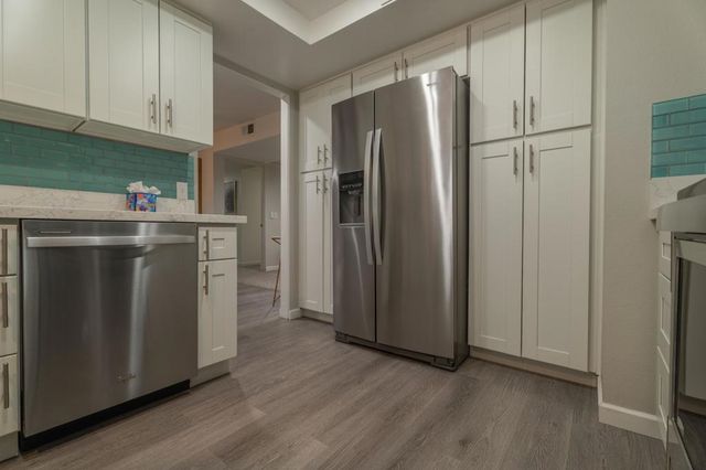 255 E Avenida Granada 322, Palm Springs, CA 92264