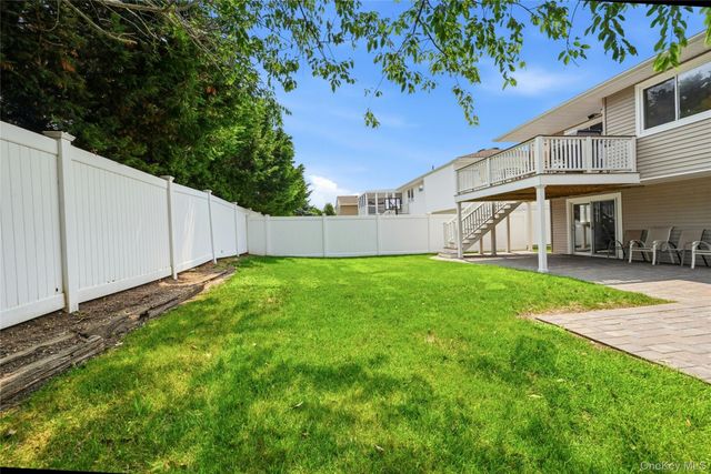 3165 Clubhouse Road, Merrick, NY 11566