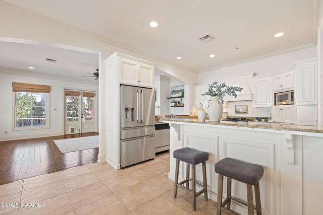 618 Richland Avenue, Lafayette, LA 70508