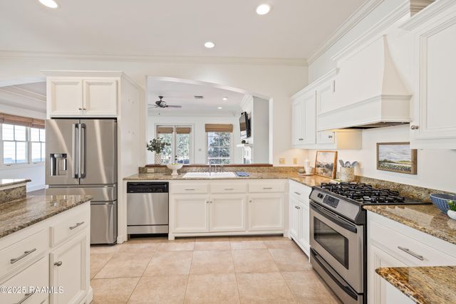 618 Richland Avenue, Lafayette, LA 70508