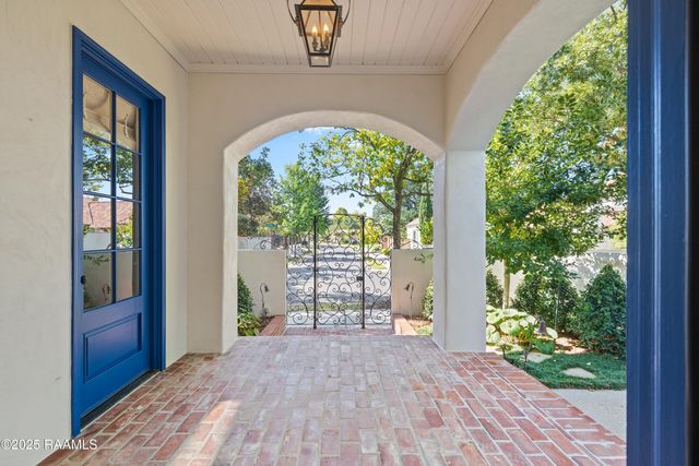 618 Richland Avenue, Lafayette, LA 70508