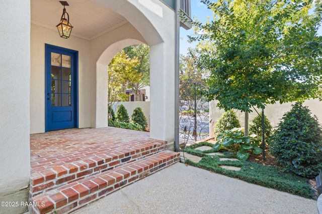 618 Richland Avenue, Lafayette, LA 70508