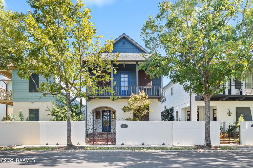 618 Richland Avenue, Lafayette, LA 70508