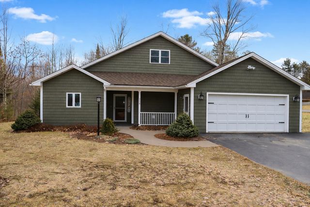 216 Cherry Lane, Newport City, VT 05855