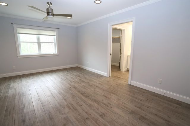 216 Cherry Lane, Newport City, VT 05855