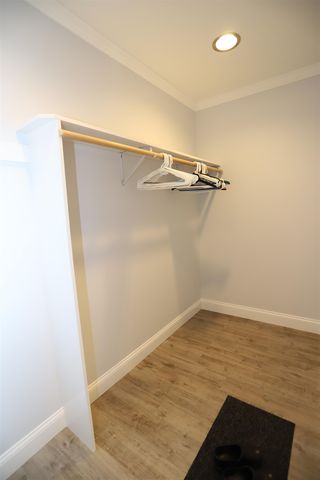 216 Cherry Lane, Newport City, VT 05855