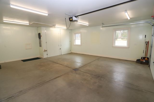 216 Cherry Lane, Newport City, VT 05855