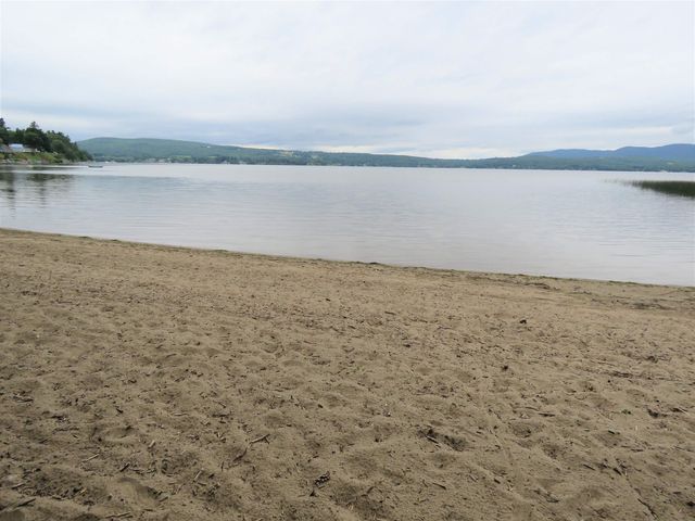 216 Cherry Lane, Newport City, VT 05855