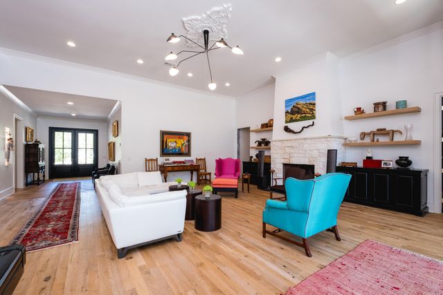 203 Haywood Drive, Little Rock, AR 72223