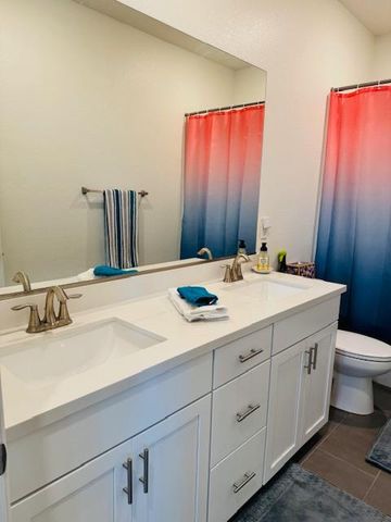 9704 Tangelo Cir, Elk Grove, CA 95624